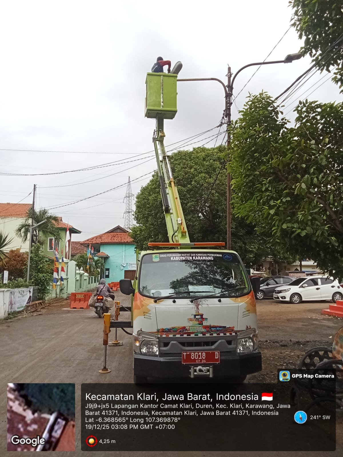 Bidang PSU DPRKP kabupaten Karawang mencapai program ” Karawang caang “241 lokasi total pembangunan 2.251 titik lampu 