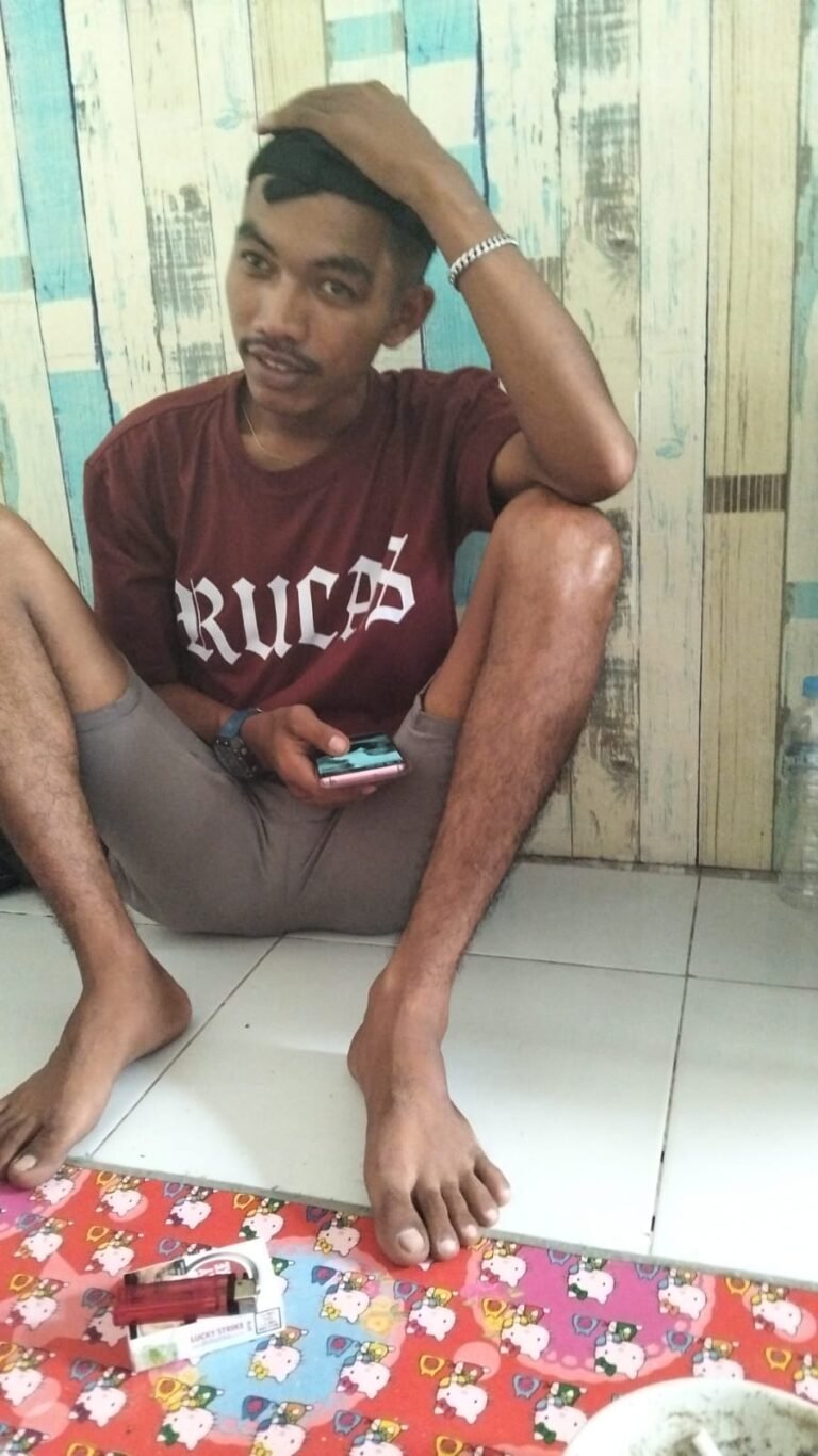 seseorang bernama Basir Diduga Berperan Sebagai Pemasok Barang, Yang Menyuplai Ke Semua Toko