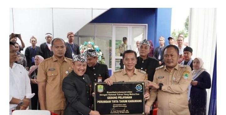 Hut ke.39 disambut meriah dan di Pipin oleh bupati Karawang dan wakil bupati